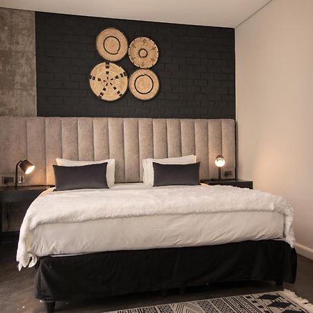 The Urban Hotel לוסקה מראה חיצוני תמונה
