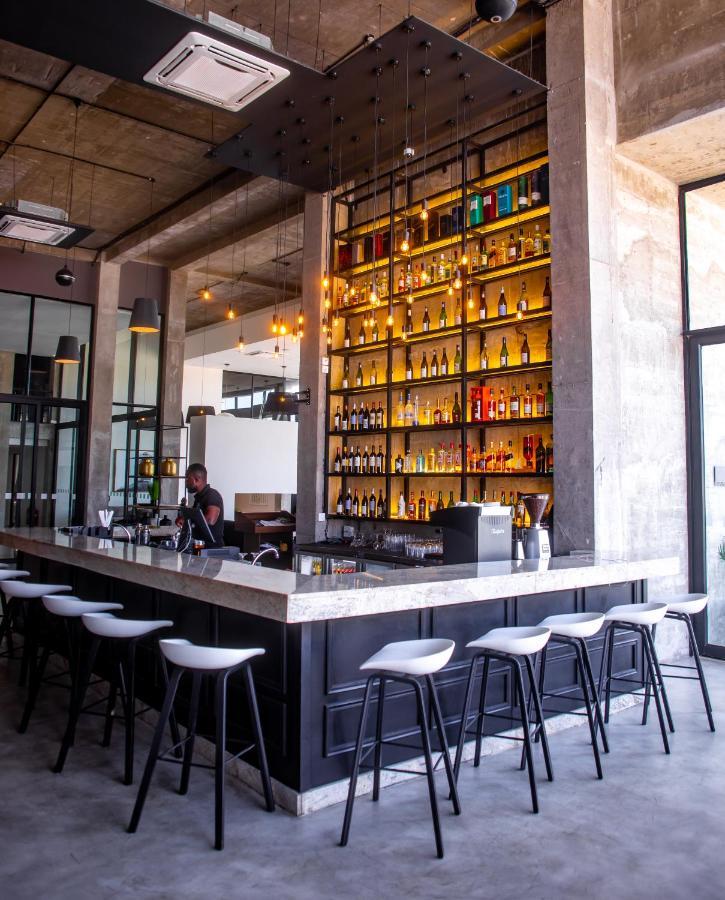 The Urban Hotel לוסקה מראה חיצוני תמונה